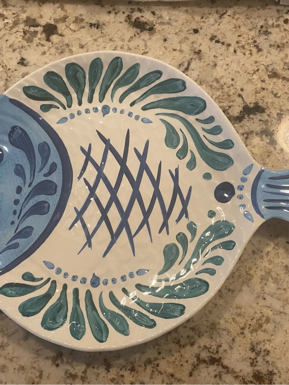 Source Unknown Blue and Teal Fish-Shaped melamine Platter